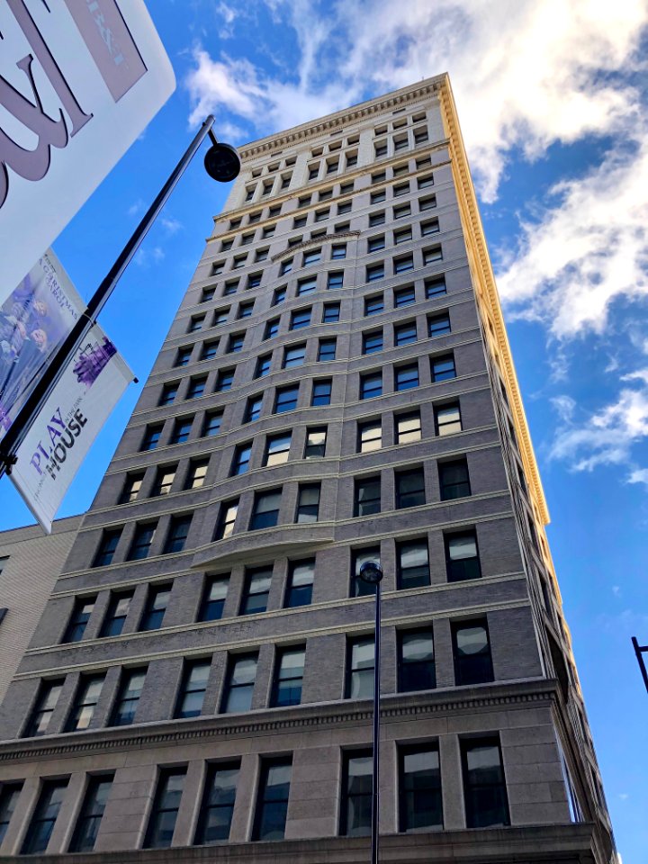 Fourth and Walnut Centre, Cincinnati, OH 