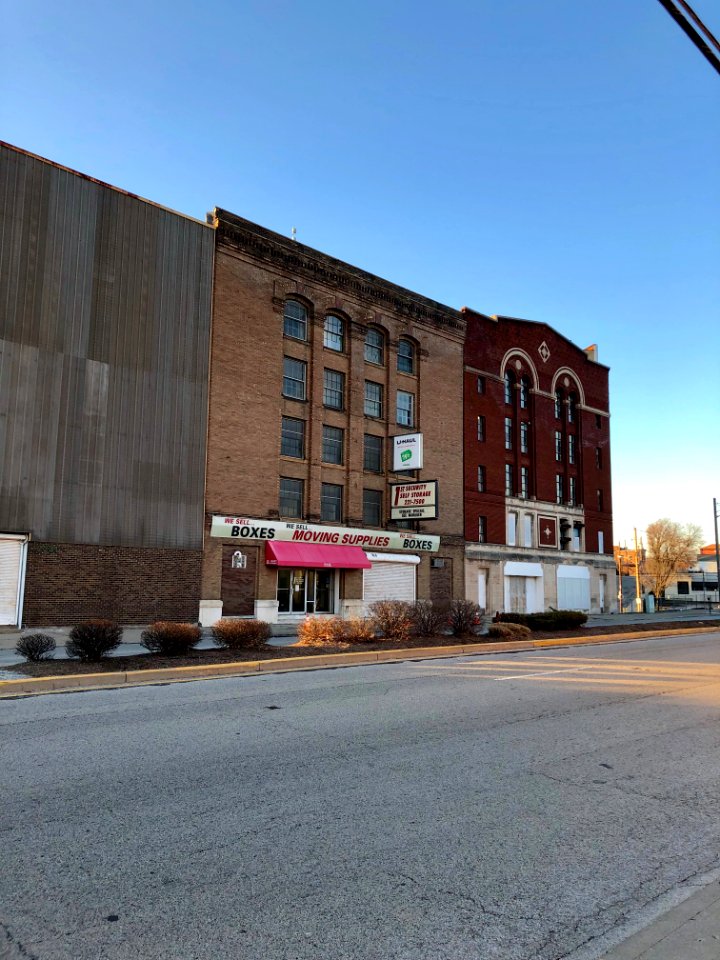 Gilbert Avenue, Walnut Hills, Cincinnati, OH 