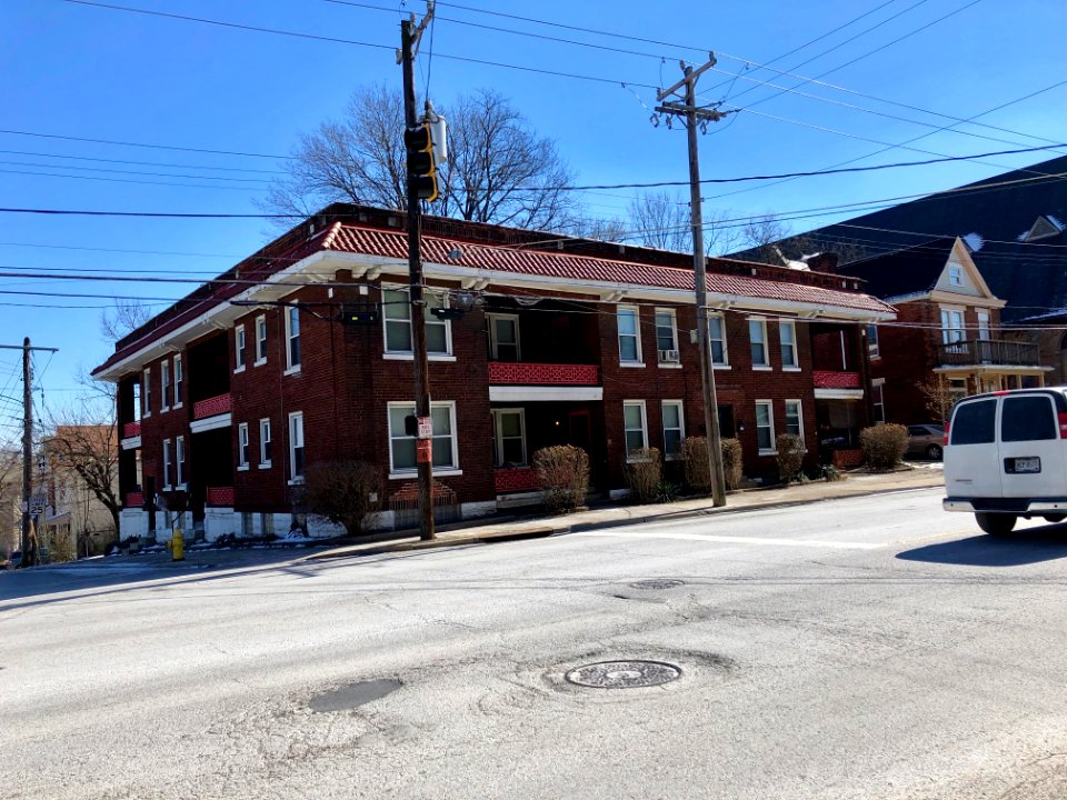 Gilbert Avenue, Walnut Hills, Cincinnati, OH 
