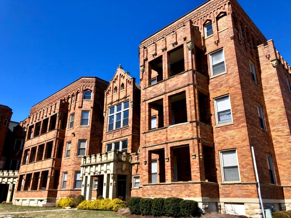 Gilbert Manor Apartments, Walnut Hills, Cincinnati, OH 