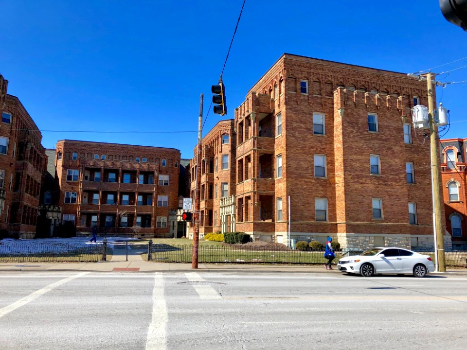 Gilbert Manor Apartments, Walnut Hills, Cincinnati, OH 