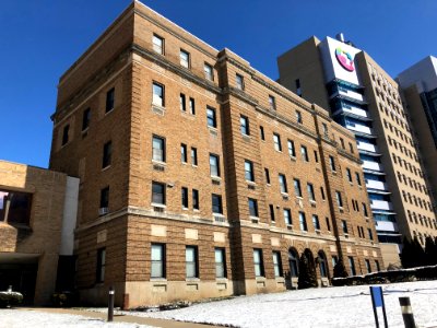 Holmes Hall, University of Cincinnati, Corryville, Cincinn… 
