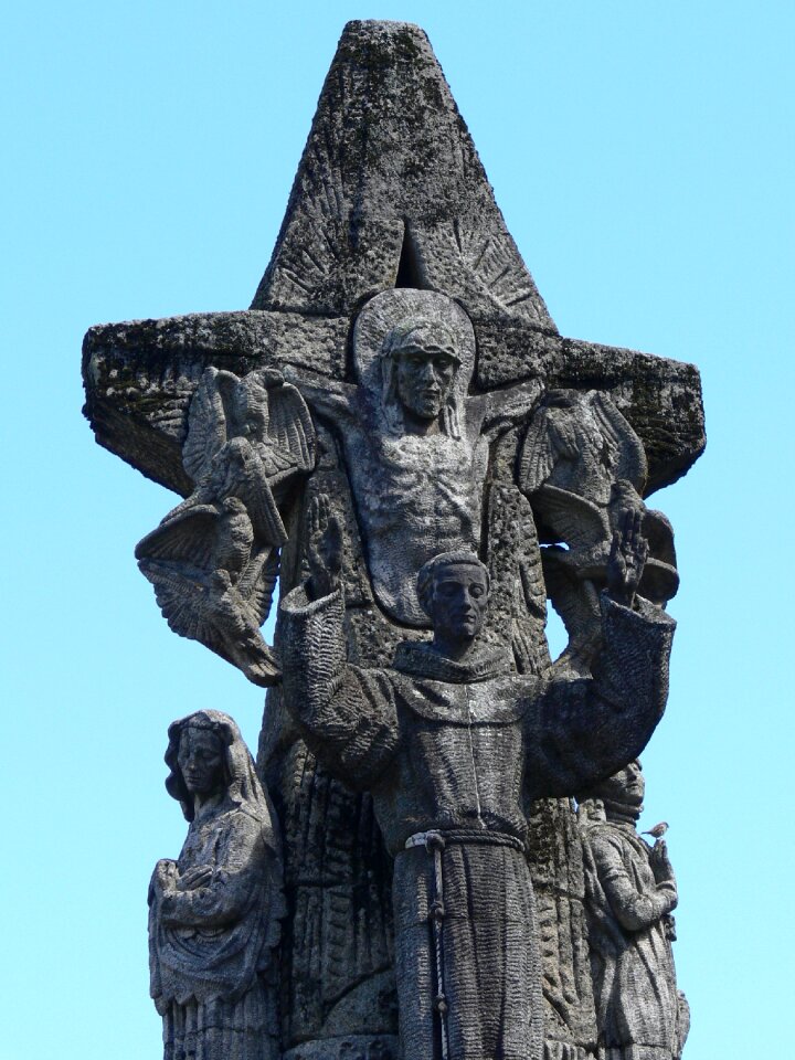 Jesus monument statue