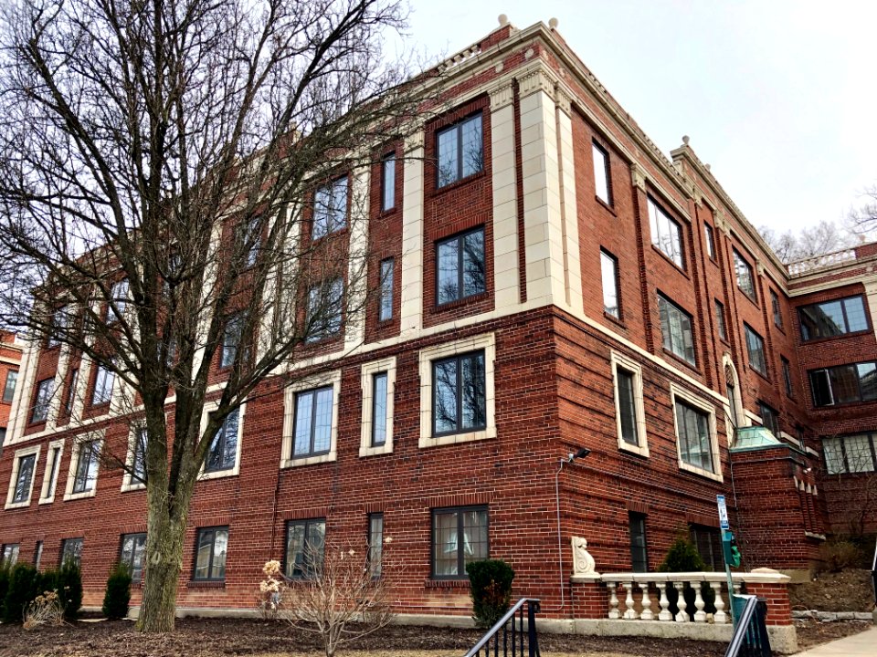 Ravenswood Apartments, Hyde Park, Cincinnati, OH 
