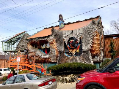 The Cincinnati Mushroom House, Erie Avenue, Hyde Park, Cin… 