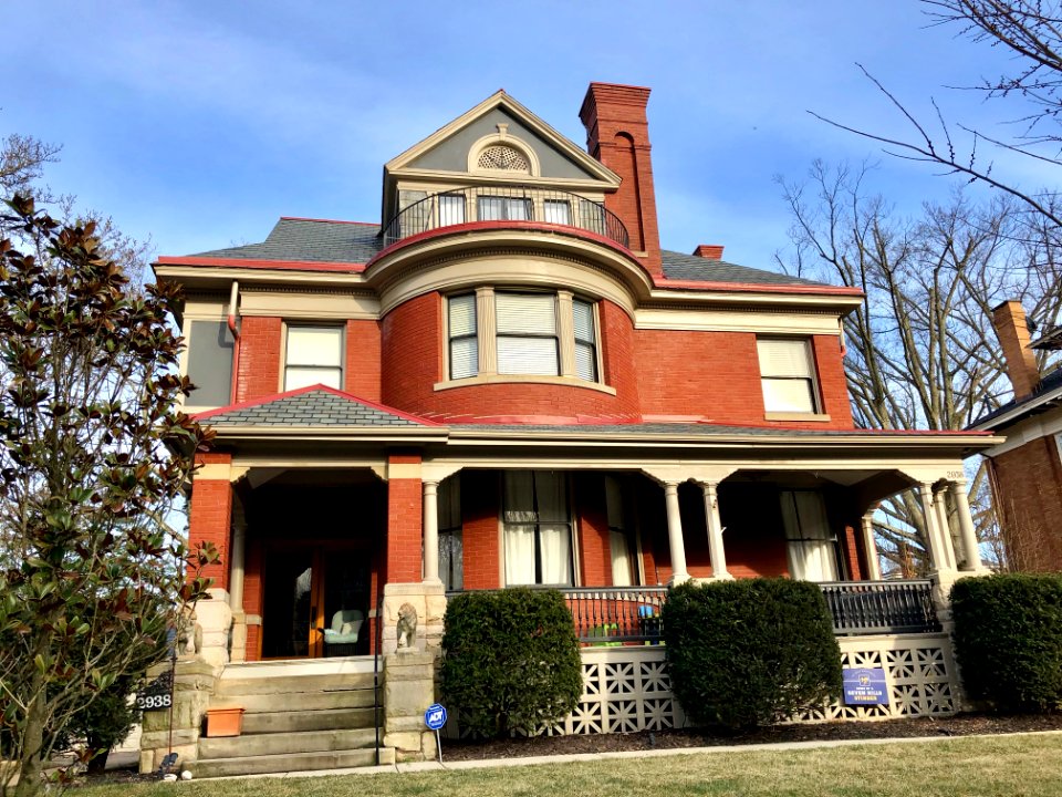 Fairfield Avenue, East Walnut Hills, Cincinnati, OH 