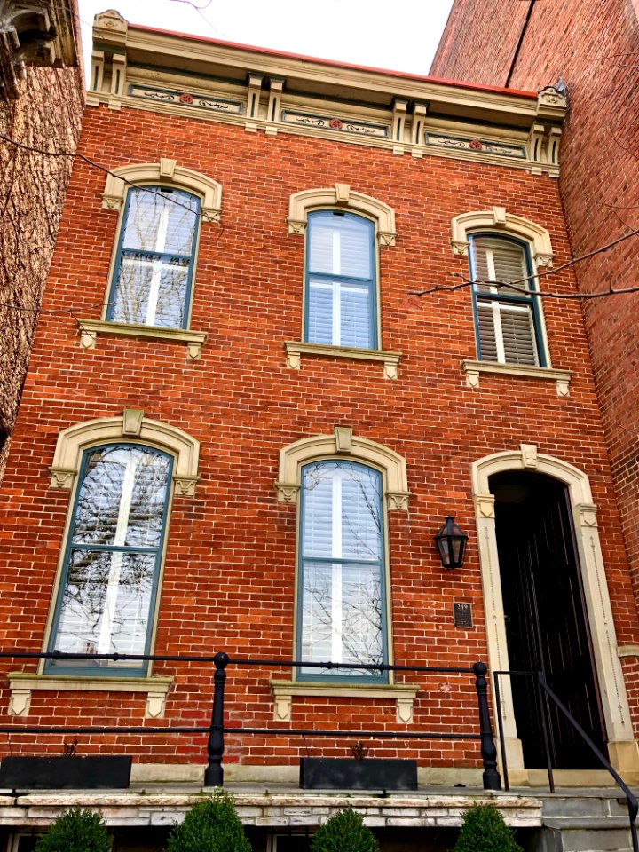 9th Street, Cincinnati, OH 