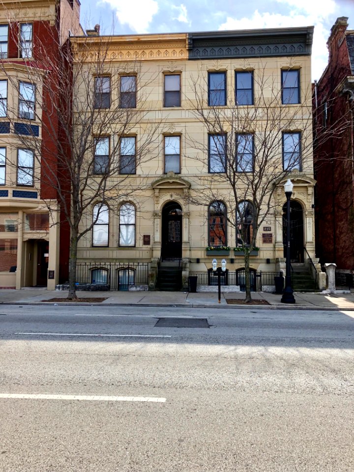 9th Street, Cincinnati, OH 