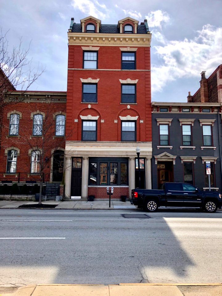 9th Street, Cincinnati, OH 