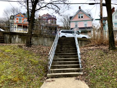 Woodbridge Place Steps, Columbia-Tusculum, Cincinnati, OH 