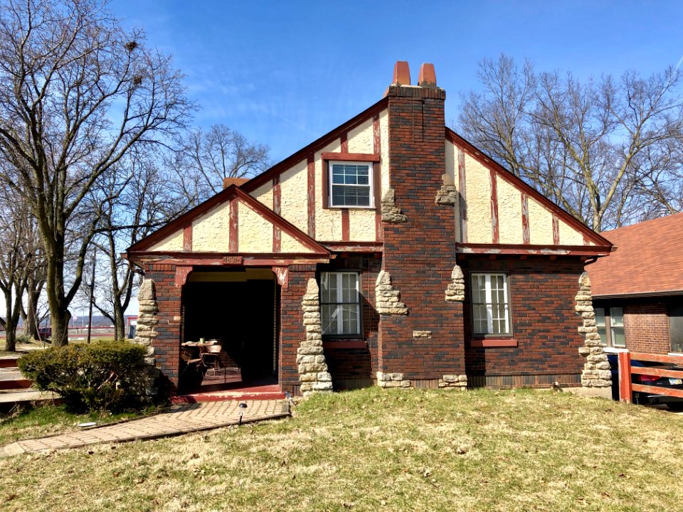 Corinth Avenue, Bond Hill, Cincinnati, OH 