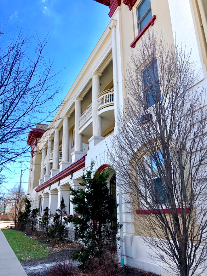 The Elberon Apartments, East Price Hill, Cincinnati, OH 