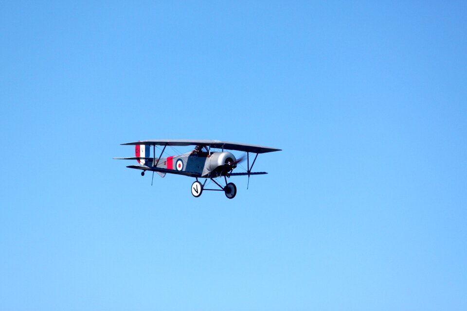 Aircraft fly pilot photo