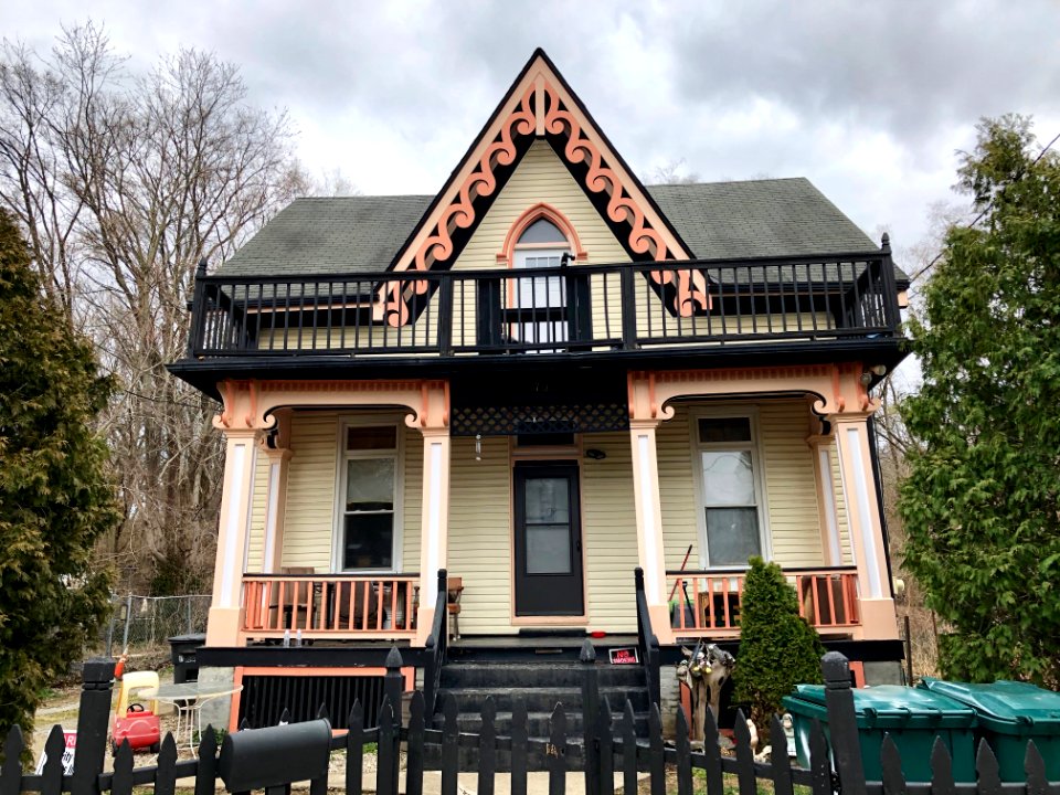 Houston House, East End, Cincinnati, OH 