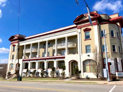 The Elberon Apartments, East Price Hill, Cincinnati, OH 
