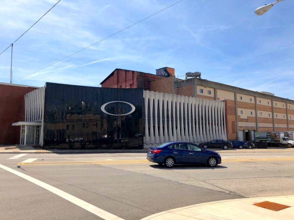 Central Parkway, West End, Cincinnati, OH 