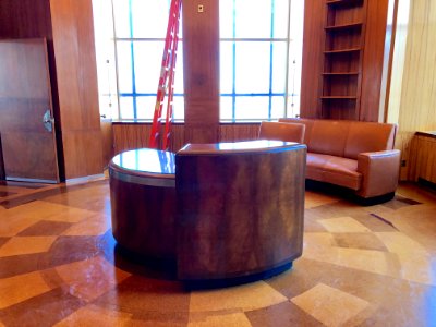 Desk, President's Office, Cincinnati Union Terminal, Queen… 