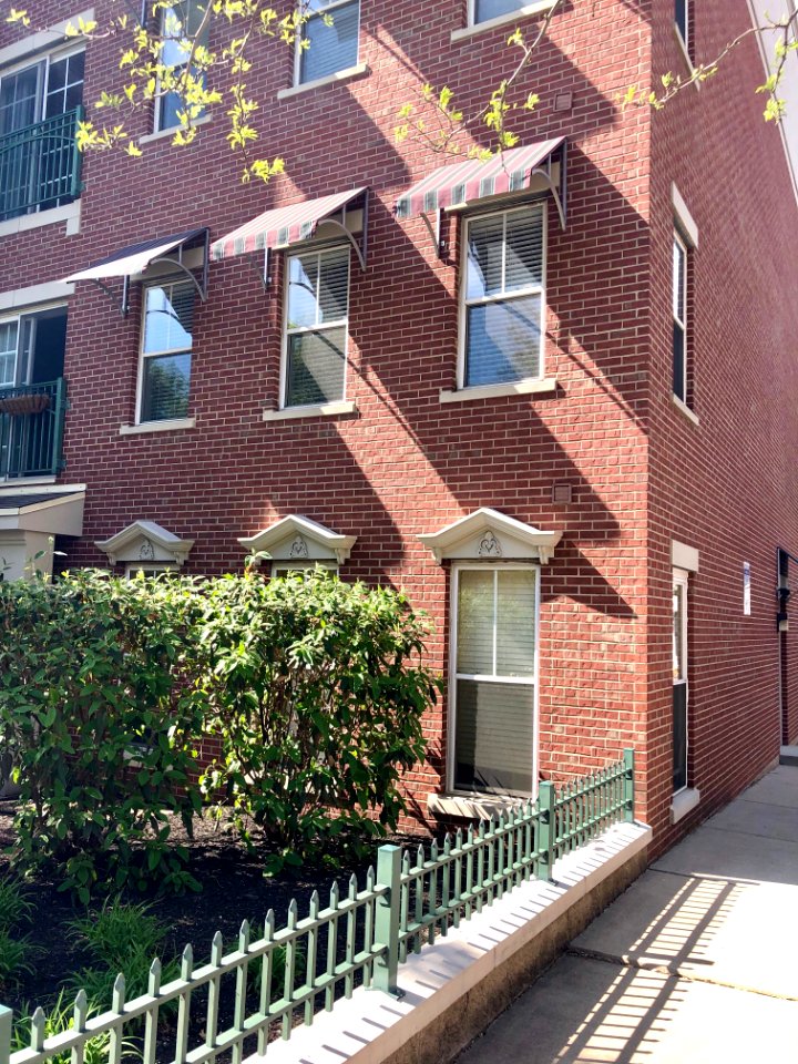 Roebling Row Apartments, Licking Riverside, Covington, KY 