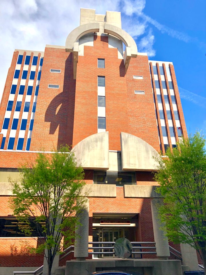 Kenton County Building, Court Street, Covington, KY 