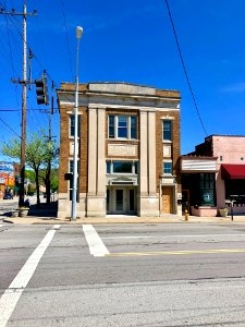 Old Fifth Third Bank Madisonville Office, Madisonville, Ci… 