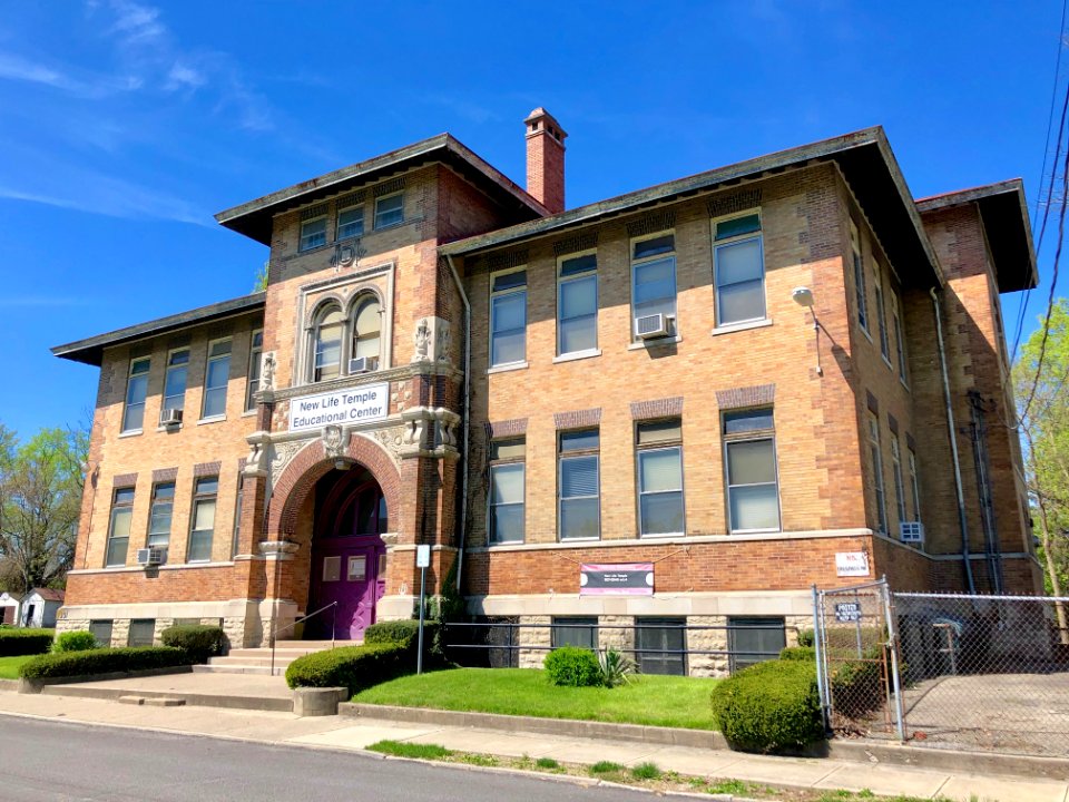 Old Madisonville School, Madisonville, Cincinnati, OH 