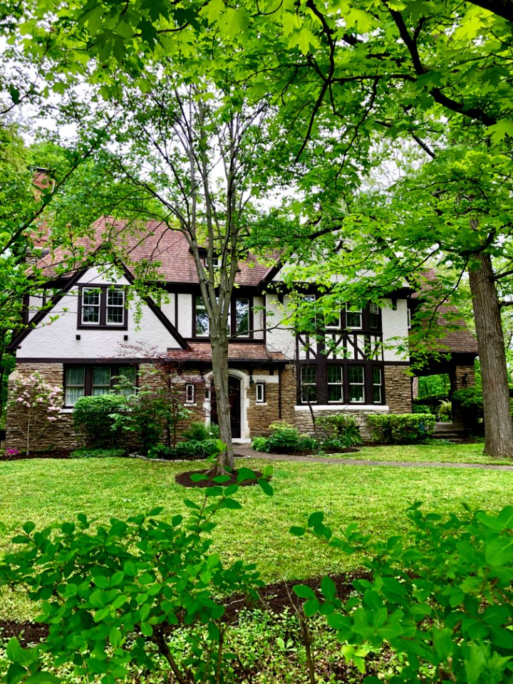 Clifton Avenue, Clifton, Cincinnati, OH 