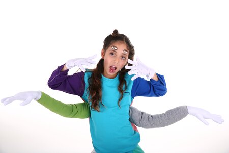 4 hands 4 eyes child