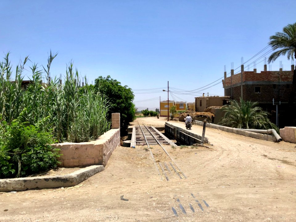 Aswan Western Agricultural Road, Luxor, LG, EGY 