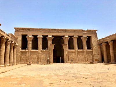 Court of Offerings, Temple of Horus at Edfu, Edfu, AG, EGY… 