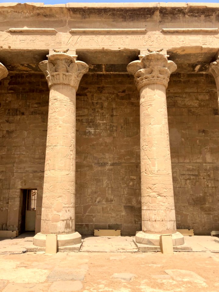 Court of Offerings, Temple of Horus at Edfu, Edfu, AG, EGY… 