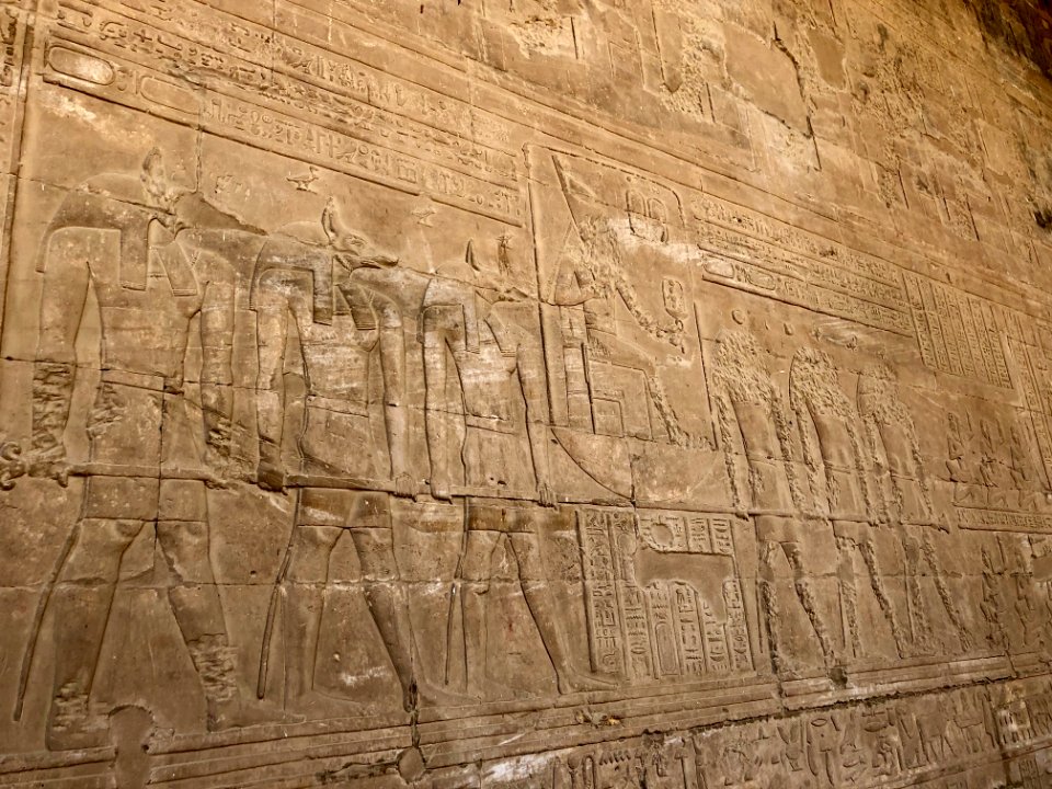 Court of Offerings, Temple of Horus at Edfu, Edfu, AG, EGY… 