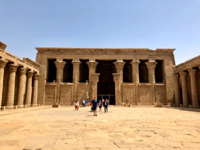 Court of Offerings, Temple of Horus at Edfu, Edfu, AG, EGY… 