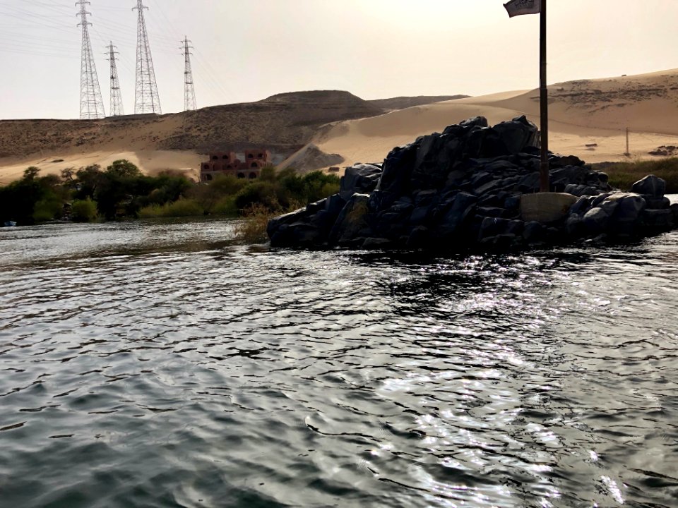 Nagaa Suhayl Gharb from the Nile River, AG, EGY 
