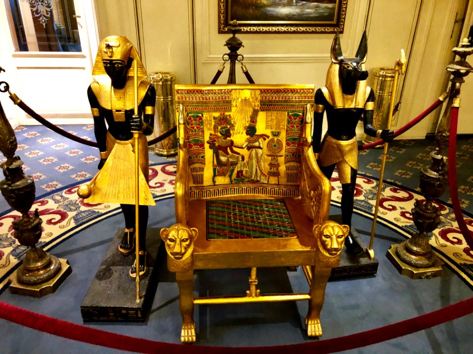 Throne, The Sonesta St. George, Nile River, EGY 