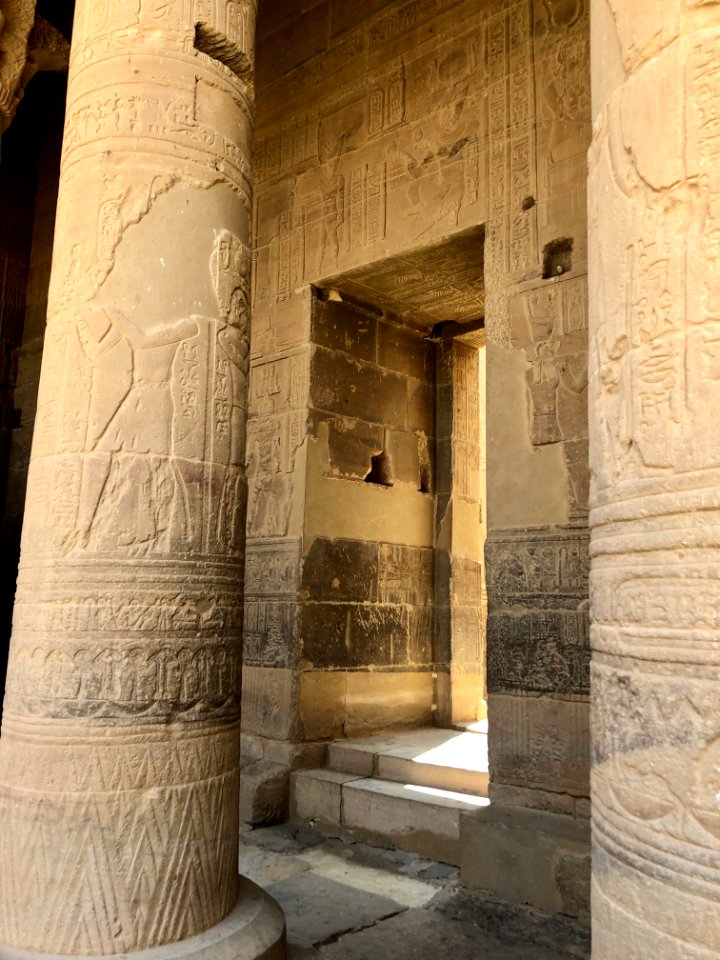Temple of Isis, Philae Temple Complex, Agilkia Island, Asw… 