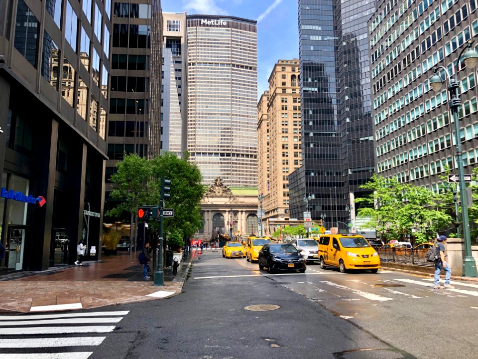 Park Avenue towards Grand Central Terminal, New York City,… 