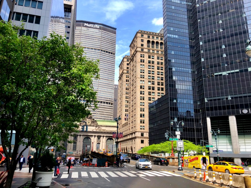 Park Avenue towards Grand Central Terminal, New York City,… 
