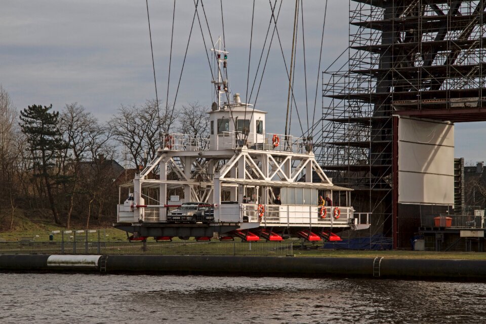 Ferry high bridge shipping lane