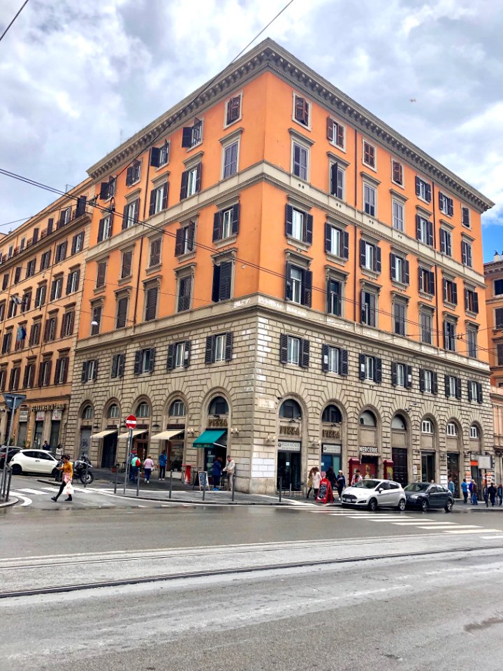 Via Cavour, Roma, LZ, IT 