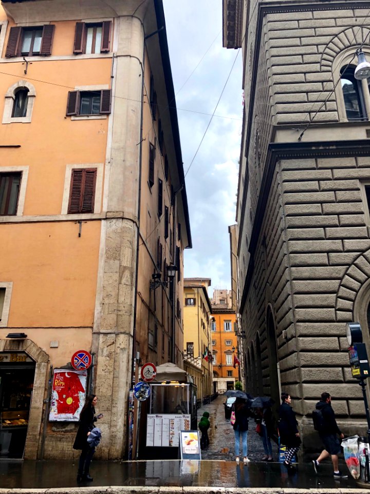 Via dei Santi Apostoli, Roma, LZ, IT 