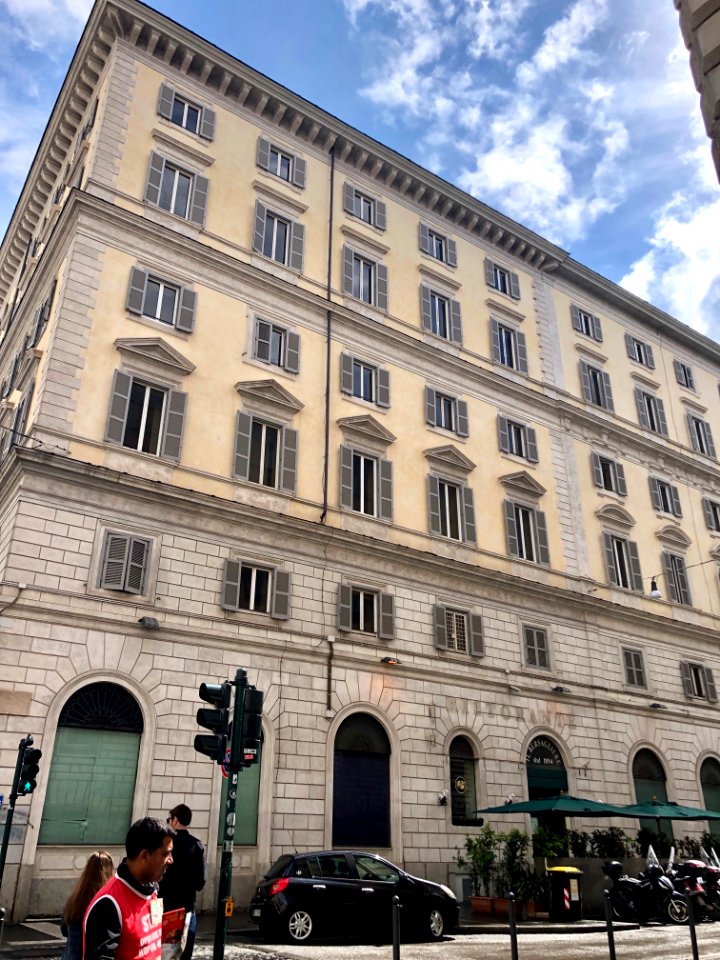 Via Cavour, Roma, LZ, IT 