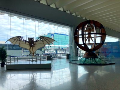 Sculptures, Aeroporto internazionale Leonardo da Vinci, Fi… 