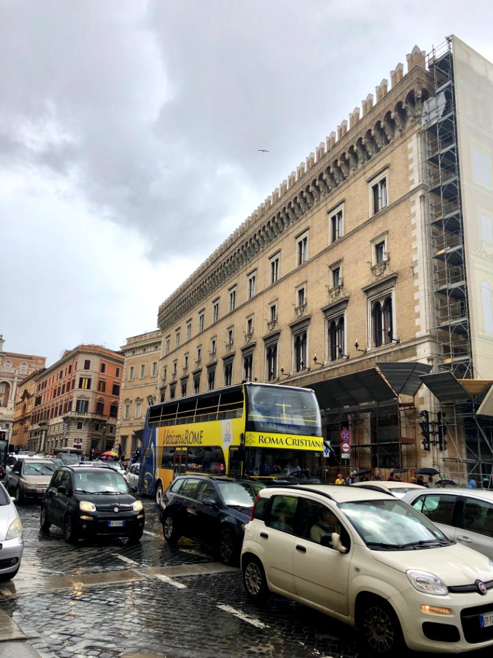 Via Cesare Battisti, Roma, LZ, IT 
