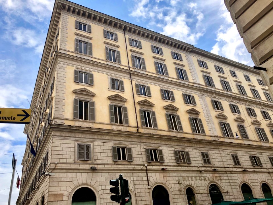 Via Cavour, Roma, LZ, IT 