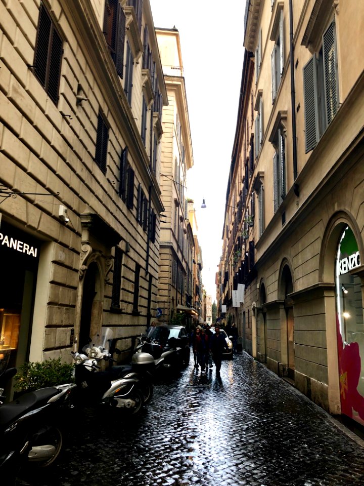 Via Vittoria, Roma, LZ, IT 