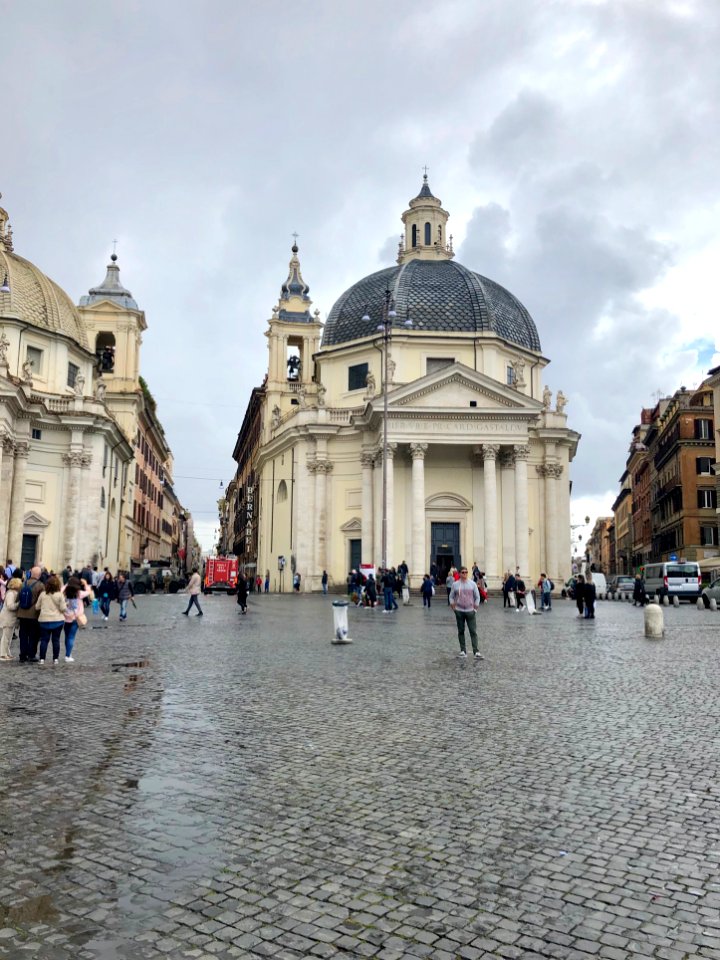 Chiesa di Santa Maria dei Miracoli, Piazza del Popolo, Rom… 