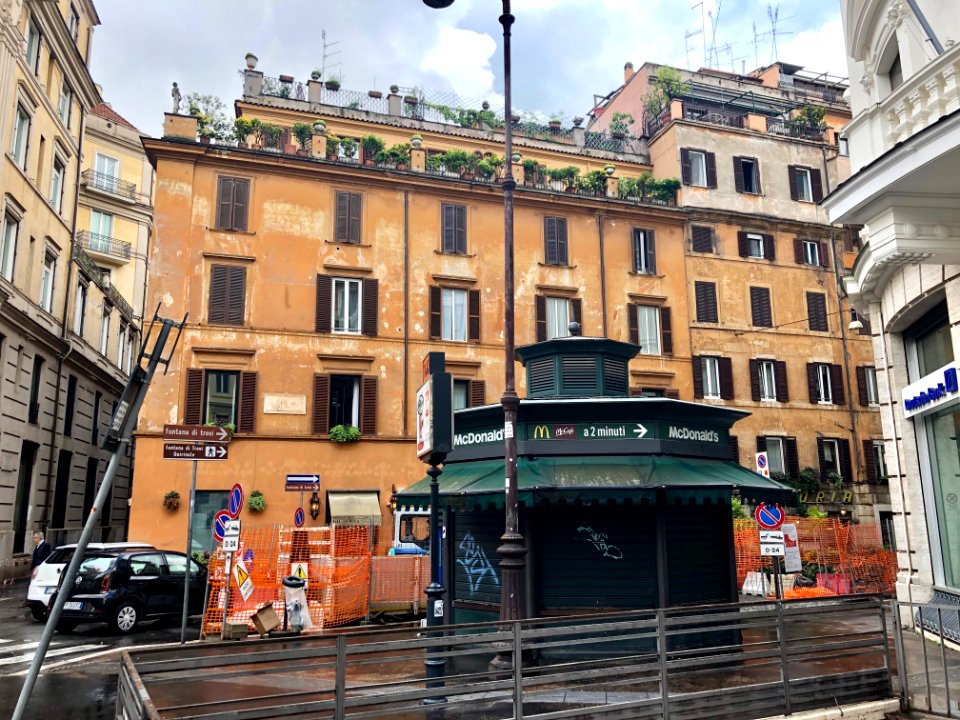 Largo Tritone, Roma, LZ, IT 
