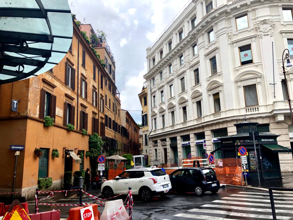 Largo Tritone, Roma, LZ, IT 