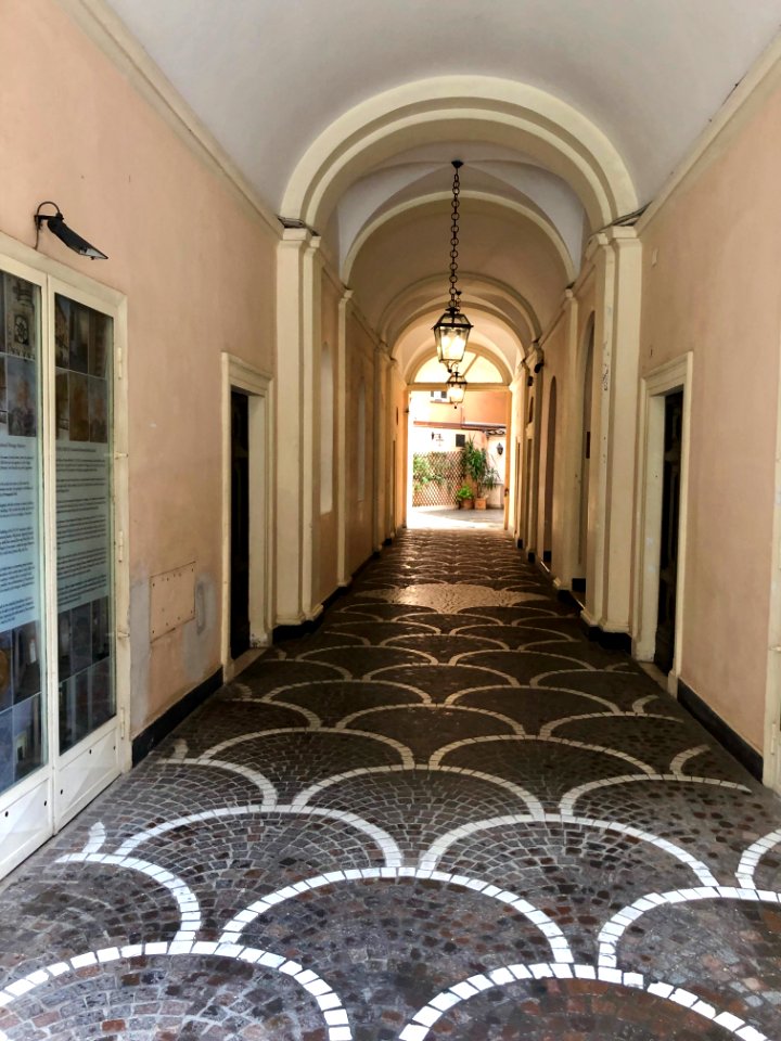Courtyard Entrance, Via dei Due Macelli, Roma, LZ, IT 