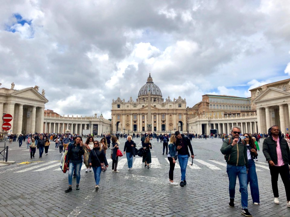 Piazza San Pietro, Città del Vaticano, VAT 